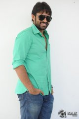 Sai Dharam Tej Interview About Pilla Nuvvu Leni Jeevitham